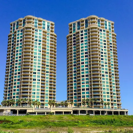 Palisade Palms Apartment